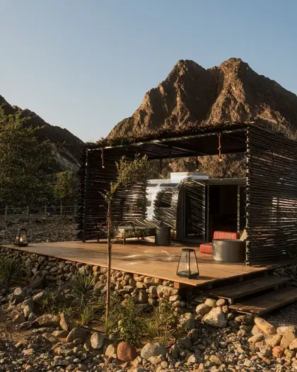 50 Airstreams above Hatta Dam: photo from the venue